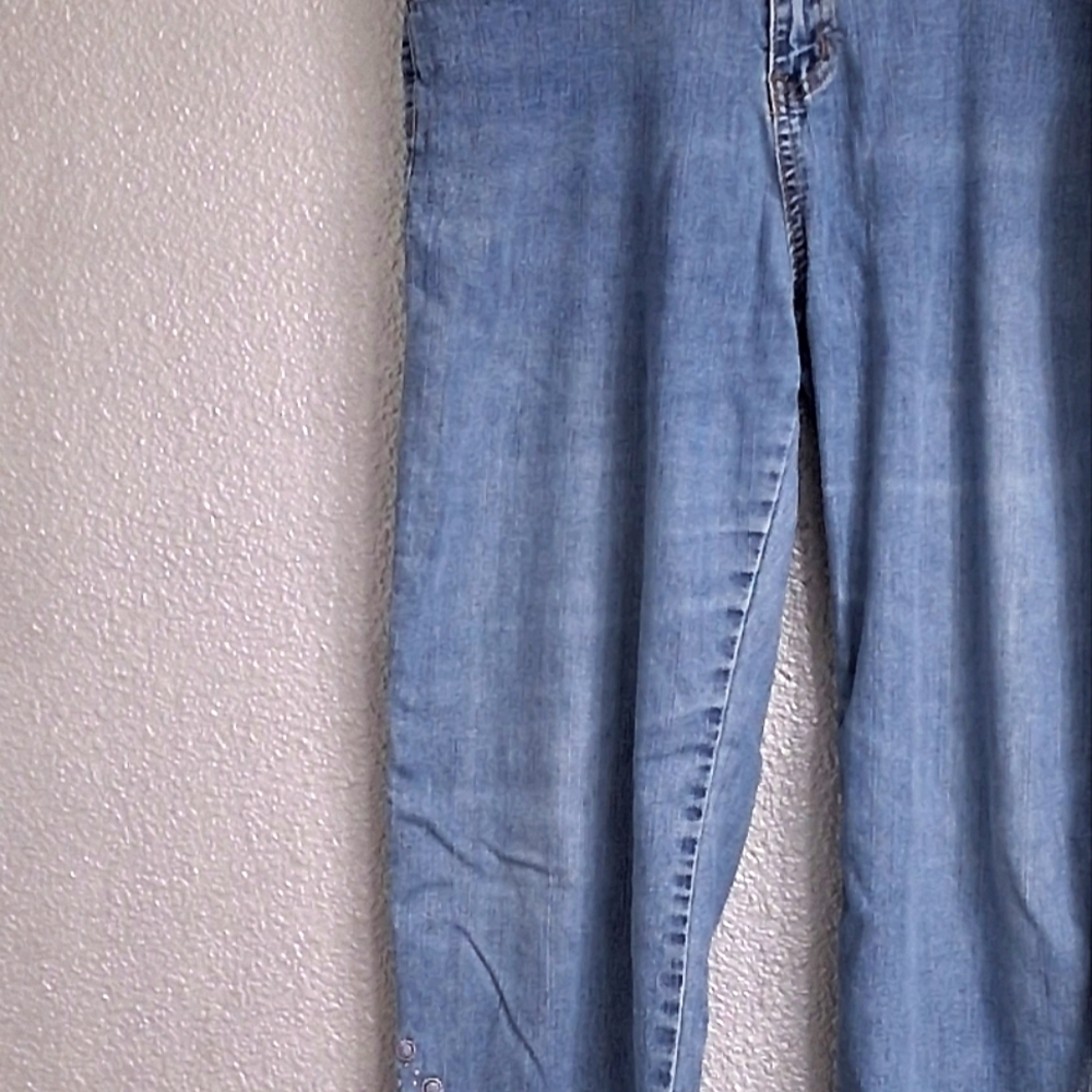 COS High Rise Crop Capris Embroidered Pants   Size 14